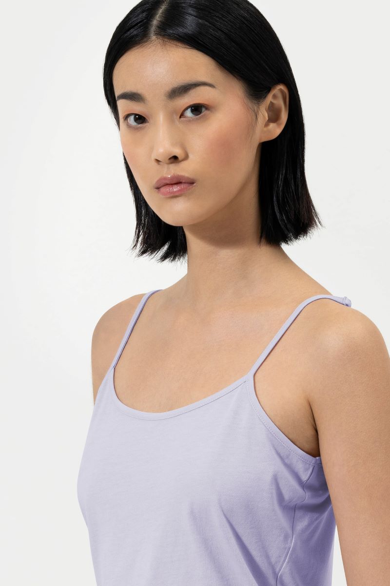 Luisa_Cerano_Basic_Spaghetti_Top_37887377690821_04_min.jpg