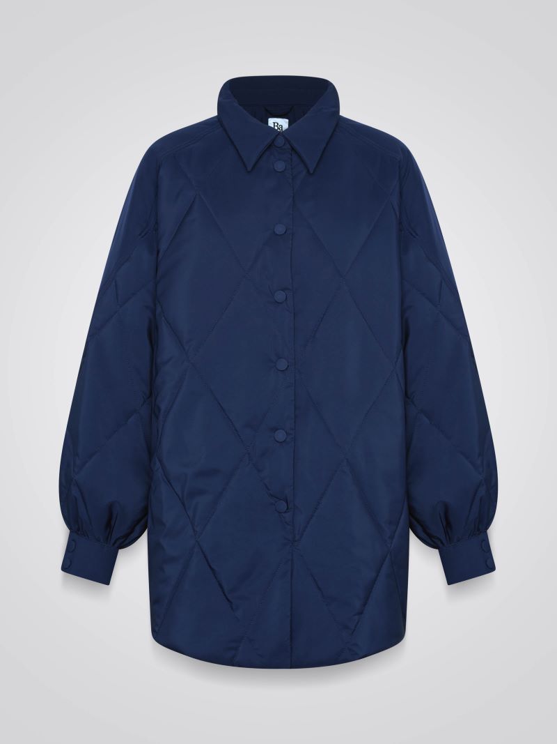 WCLAIREGDA_CL124_1MIRRORLEFTSLEEVE_min.jpg