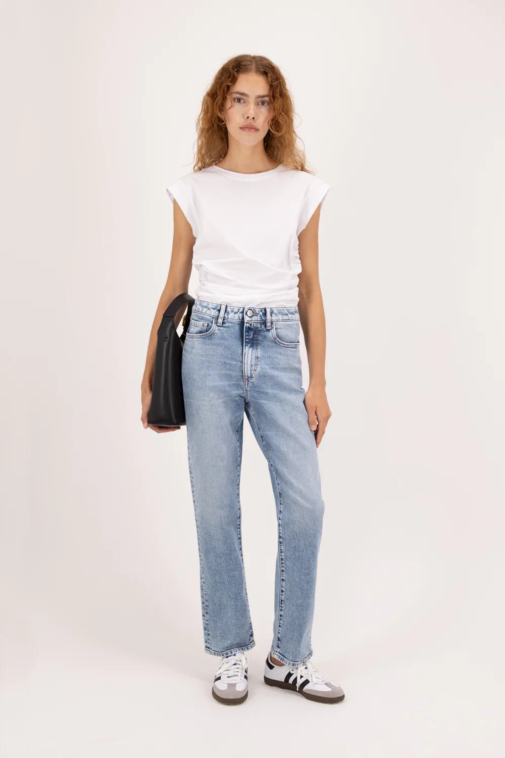 Джинсы Icon Denim